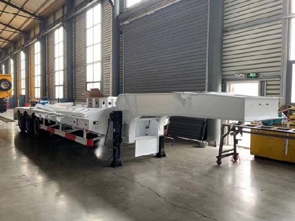 13.5m Lowbay Trailer