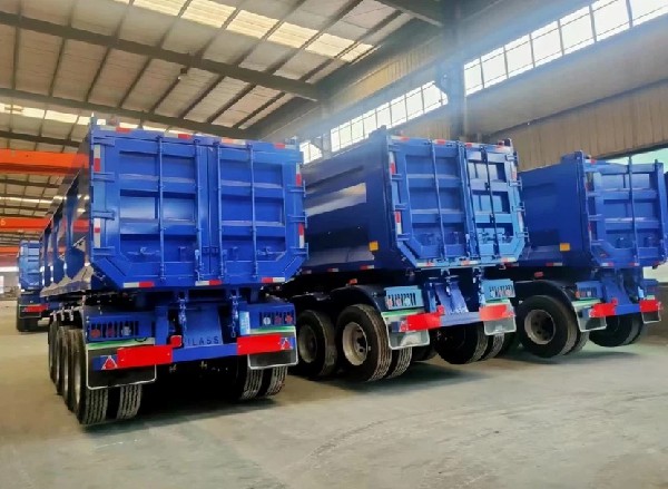 Rear Side-Opening Dump Trailers