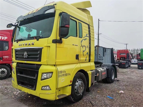 What are the usage advantages of a used single-drive tractor