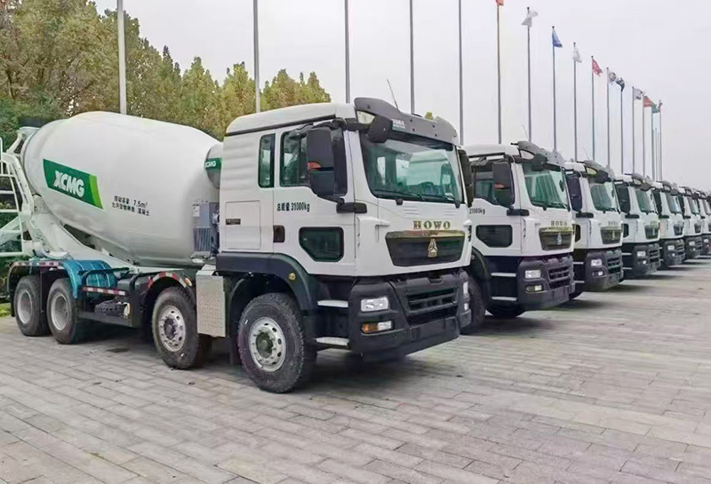 Howo TX 8×4 Concrete Mixer Truck