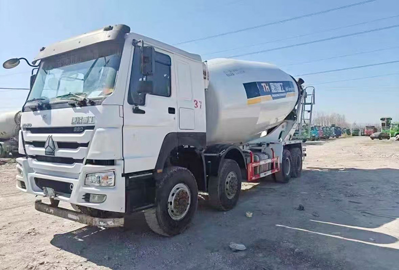 Howo TX 8×4 Concrete Mixer Truck